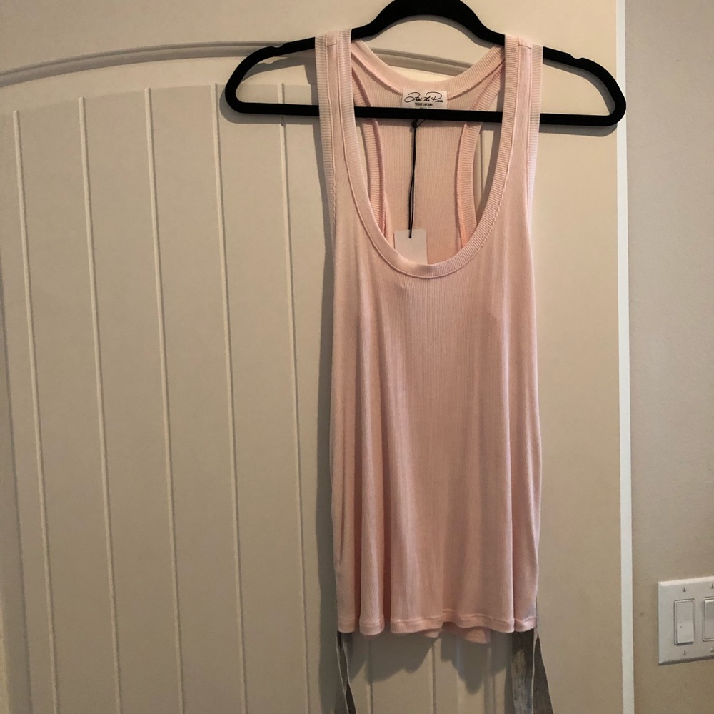 Feel The Piece - pink and Grey Tank